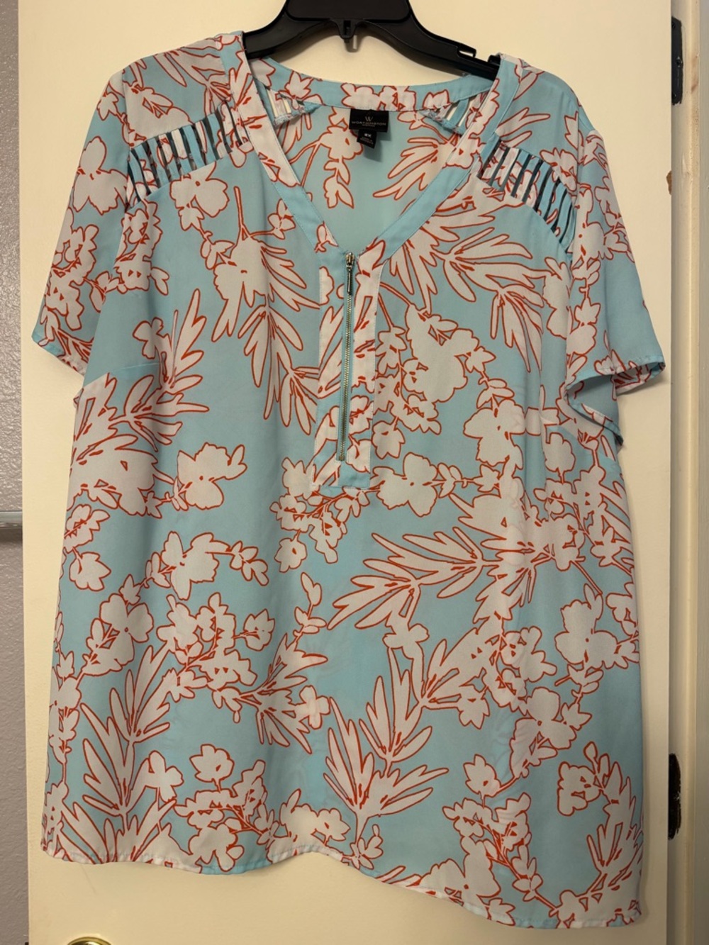 Worthington Light Blue Floral Zip-Front Blouse